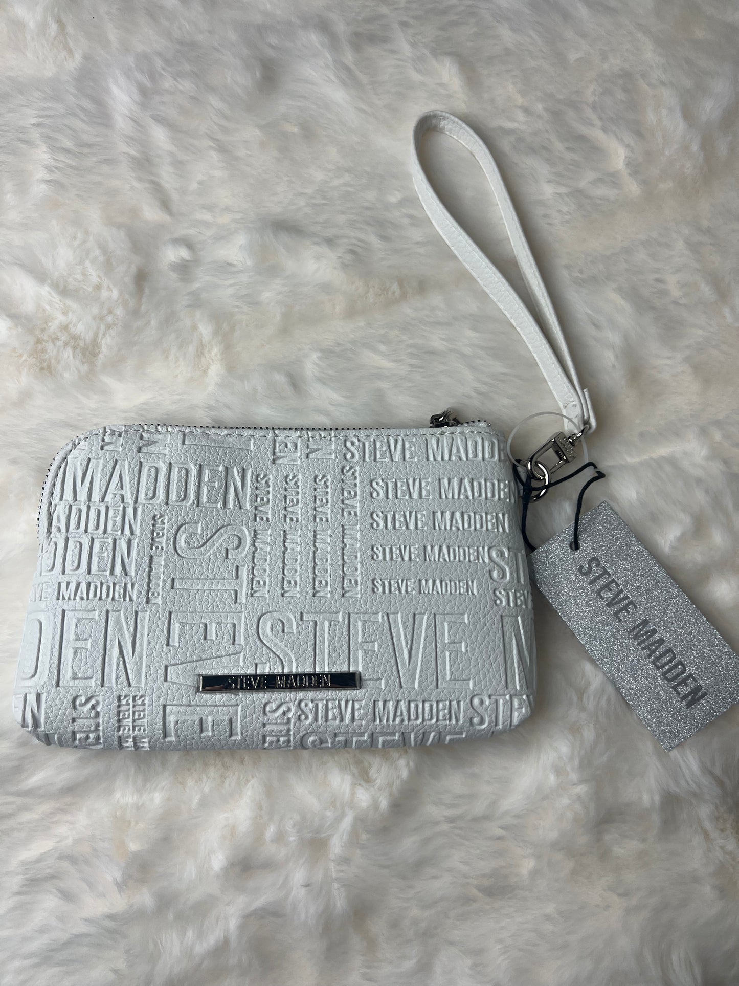 Steve Madden Wallet Stamped Logo Silver Zip Around Organizer Wristlet Nice